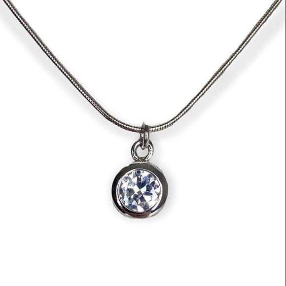 Swarovski Crystal Caged Circle Silver Pendant Necklace - Picture 1 of 6